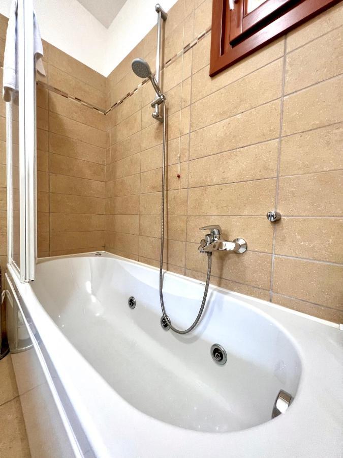 Apartment Gardabebo Torbole Sul Garda Εξωτερικό φωτογραφία